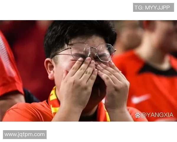 足球崩溃背后的真相与启示探讨如何重建信心与未来发展方向 足球崩溃背后的真相与启示探讨如何重建信心与未来发展方向