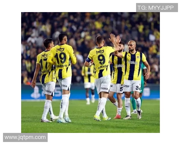 足球锦标赛A与B的精彩对决揭示了球队实力与战术的较量与未来发展趋势